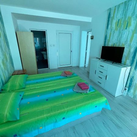 Guest House Gabriel ソゾポル エクステリア 写真