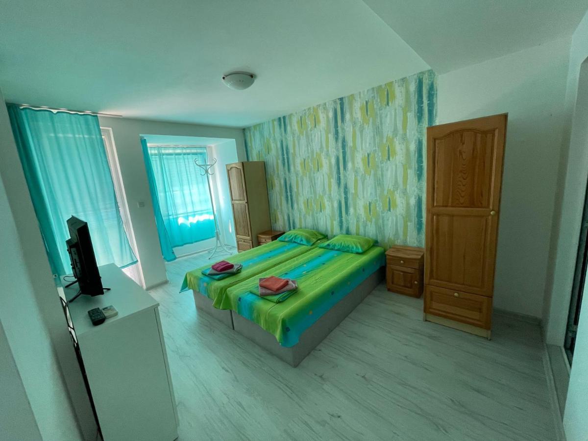 Guest House Gabriel ソゾポル エクステリア 写真
